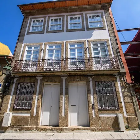 Maria De Lurdes Residencias Guimaraes Exterior photo